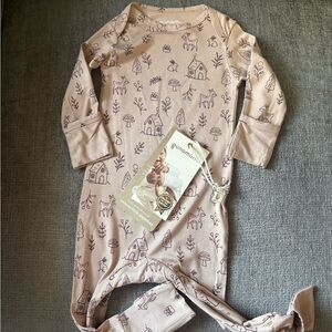 Gunamuna Baby Onesie with Animal/Nature Print NWT
